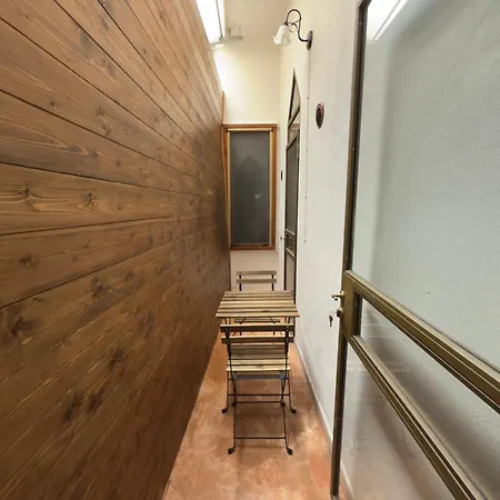 Tuscany Saloon - Historical Centre Colle Val D'Elsa